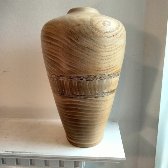 Vintage Mulberry Wood hand turned vase Richard Long